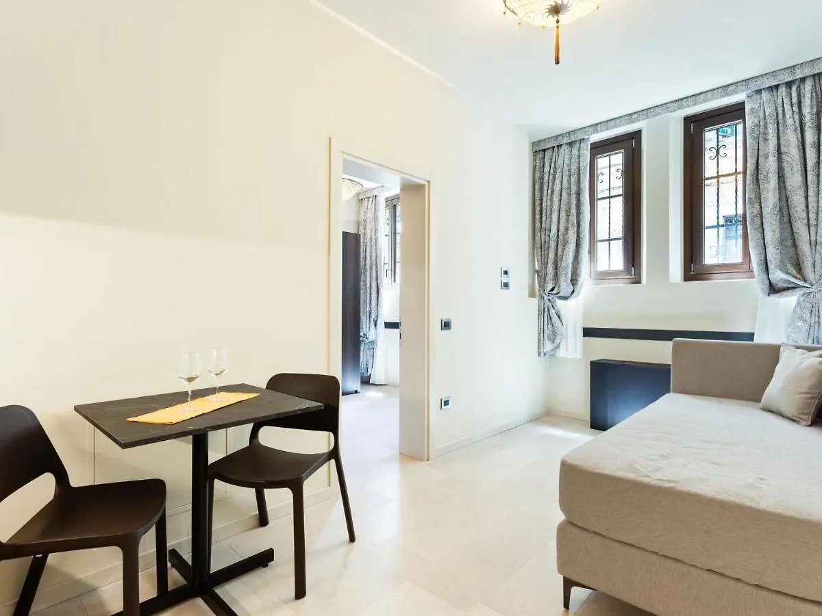 Brand New Boutique Apartment In The Heart Of Venedig 0*,