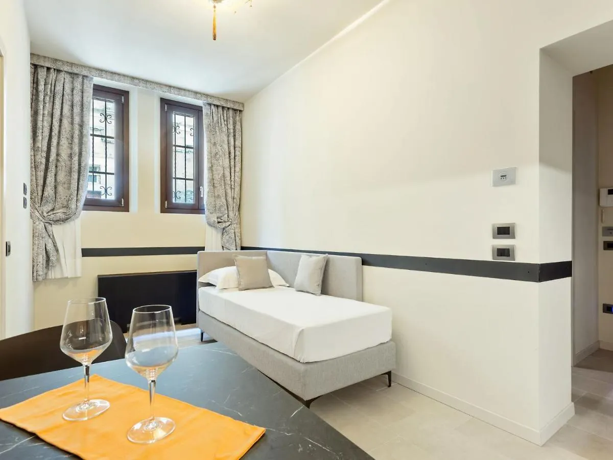 Brand New Boutique Apartment In The Heart Of Venedig