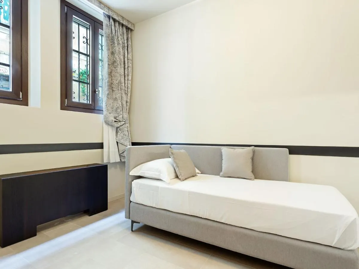 Brand New Boutique Apartment In The Heart Of Venedig